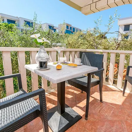 Marina Apartment